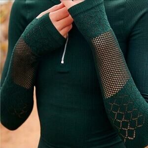 NWT Free People Medium Large Dark Forest Green Workout Top